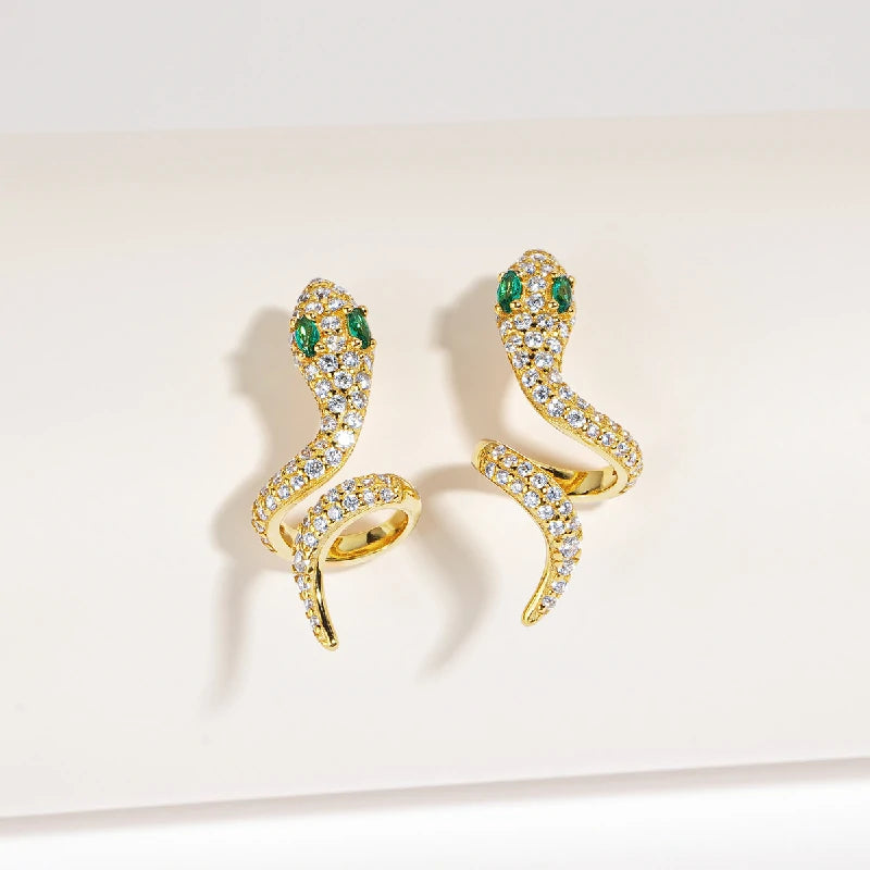 Serpentine Curve Studs | Pair
