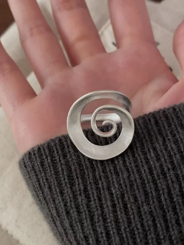 Fluid Architecture Ring