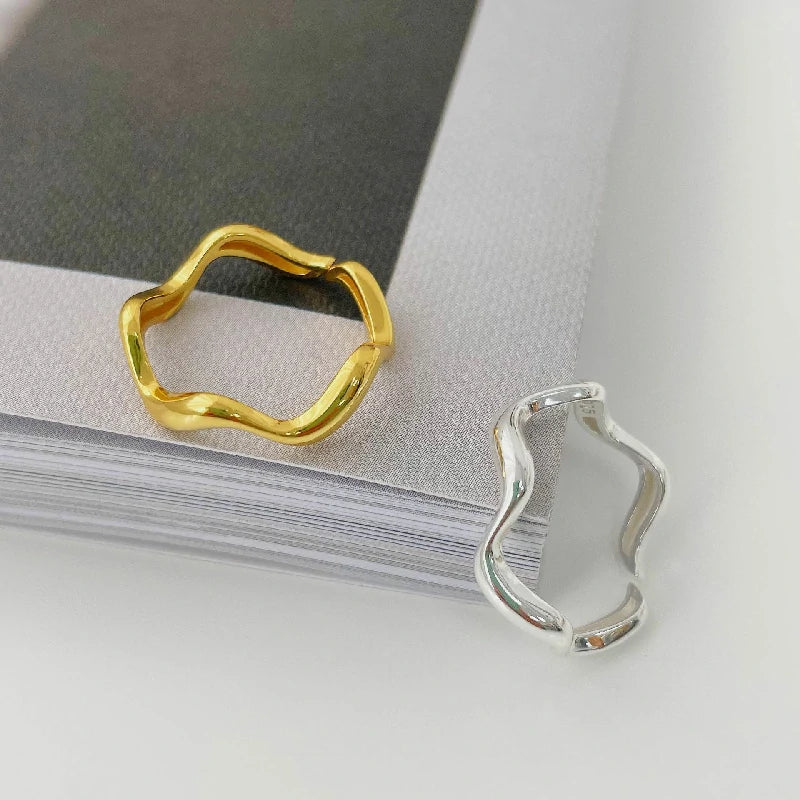 Free Flow Sliver Ring