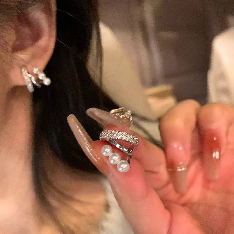 Tiered Pearl Earrings | Pair