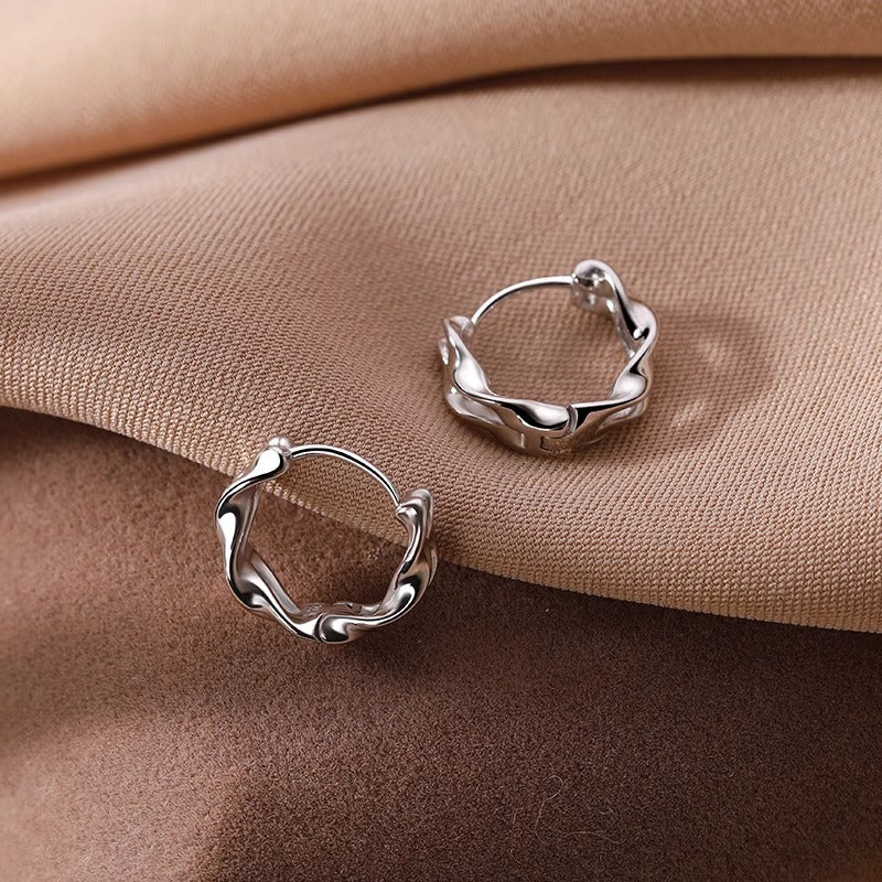 Firebird Mobius Earrings | Pair