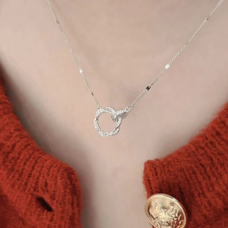 Infinite Loop Interlock Necklace