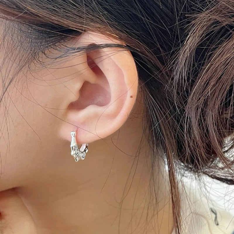 Croissant Curve Earrings | Pair