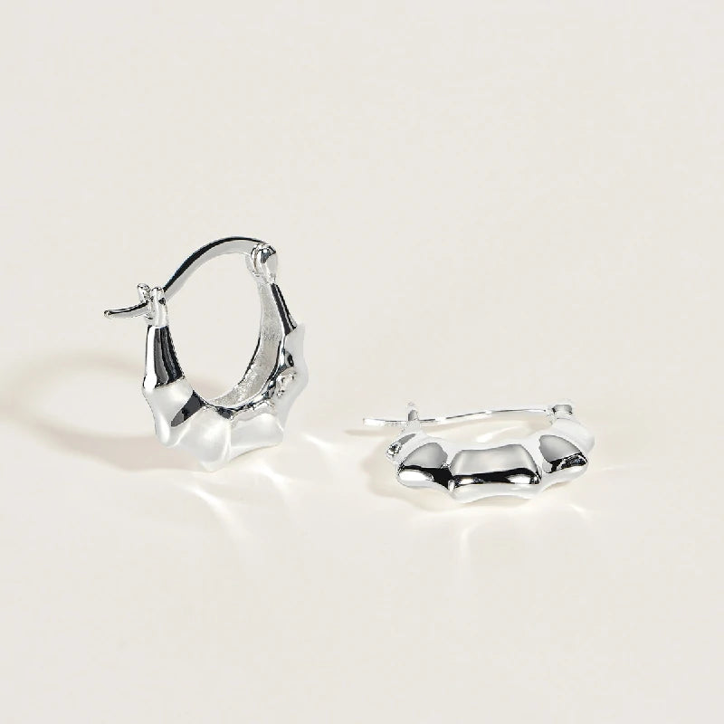 Croissant Curve Earrings | Pair