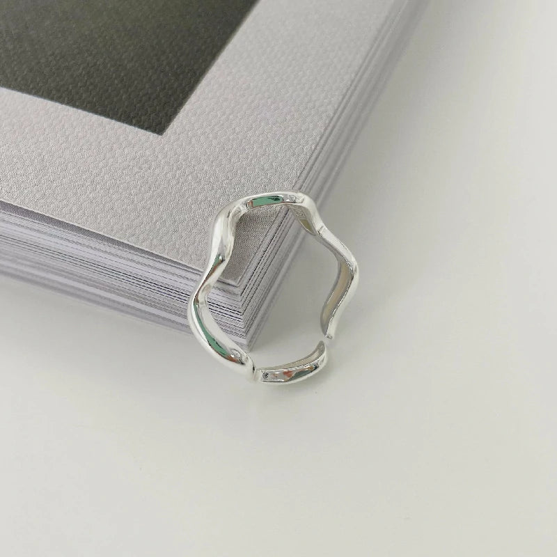 Free Flow Sliver Ring