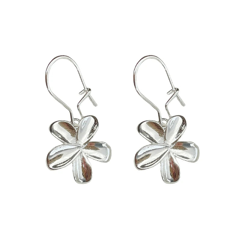 Botanical Sculpture Earrings | Pair