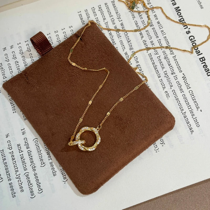 Infinite Loop Interlock Necklace
