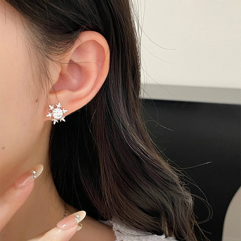 Crystalline Snowflake Earrings | Pair
