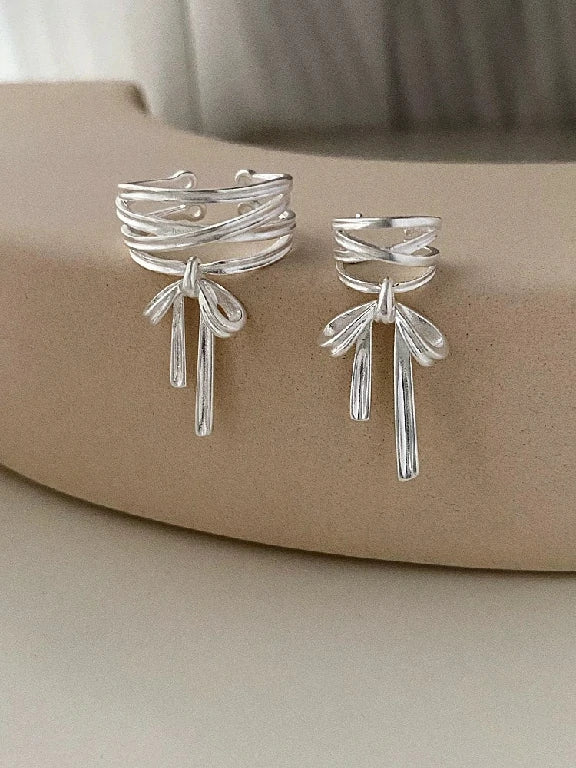 Ballet Ribbon Earring | One-Piece