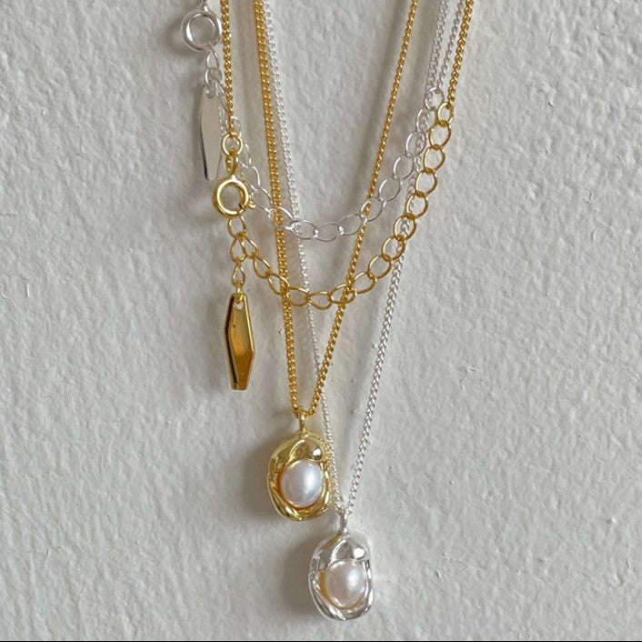 Pearl Pod Pendant