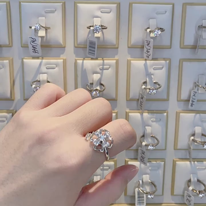 Adjustable Fidget Ring - Spinning Therapy