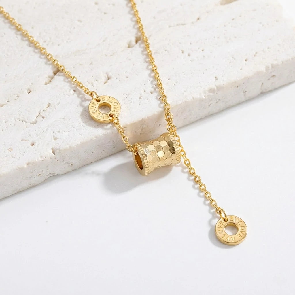 Honeycomb Fringe Necklace